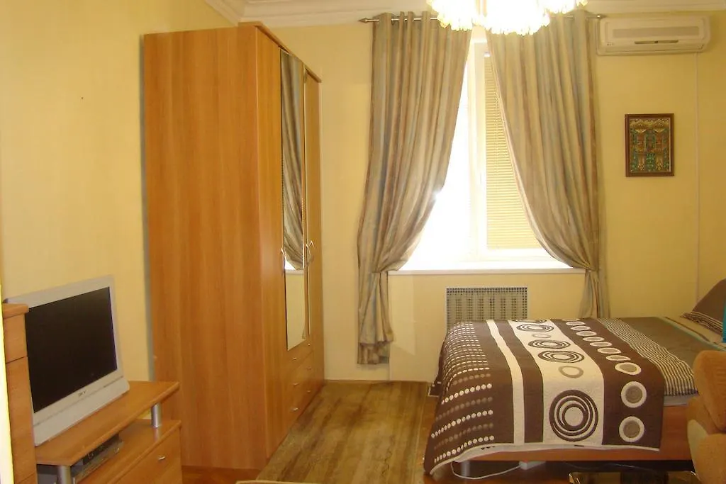 Alex Apartments On Puskinskaya-Chikalenko New Name كييف 0*,